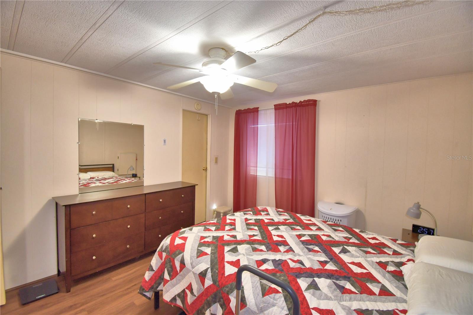 Image 38 of 63 For 6773 Brentwood Drive Ne