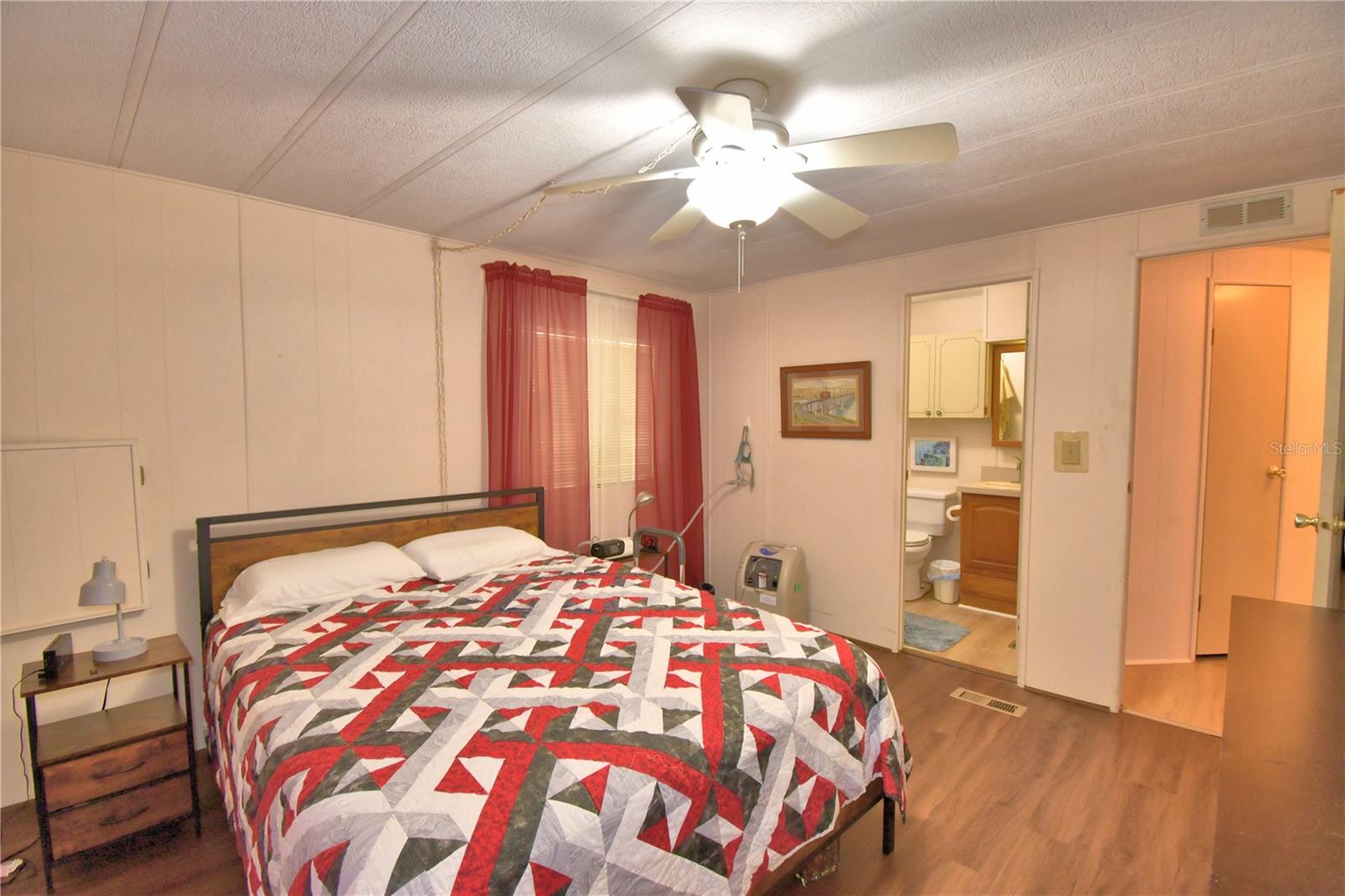 Image 39 of 63 For 6773 Brentwood Drive Ne