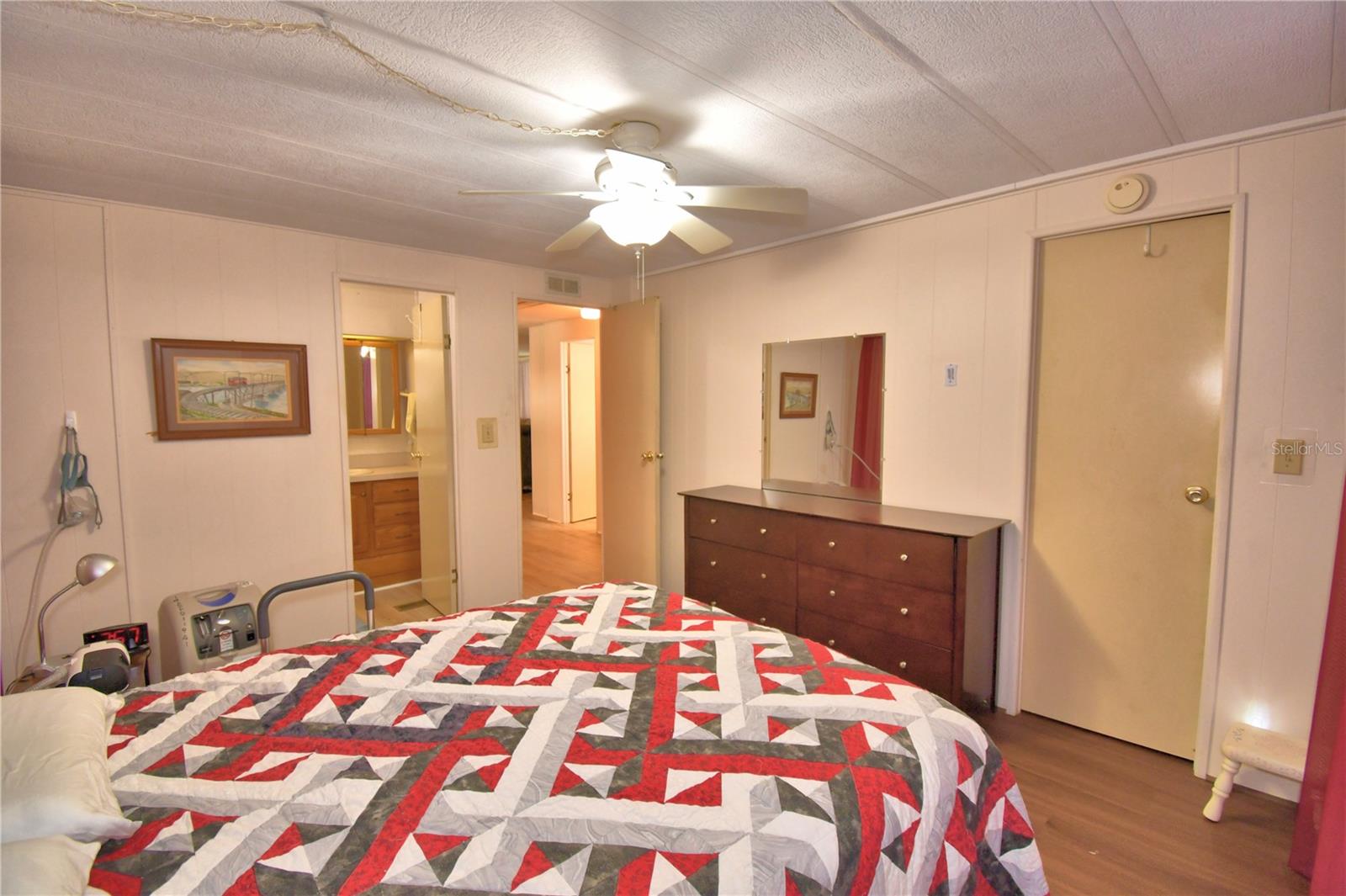 Image 40 of 63 For 6773 Brentwood Drive Ne