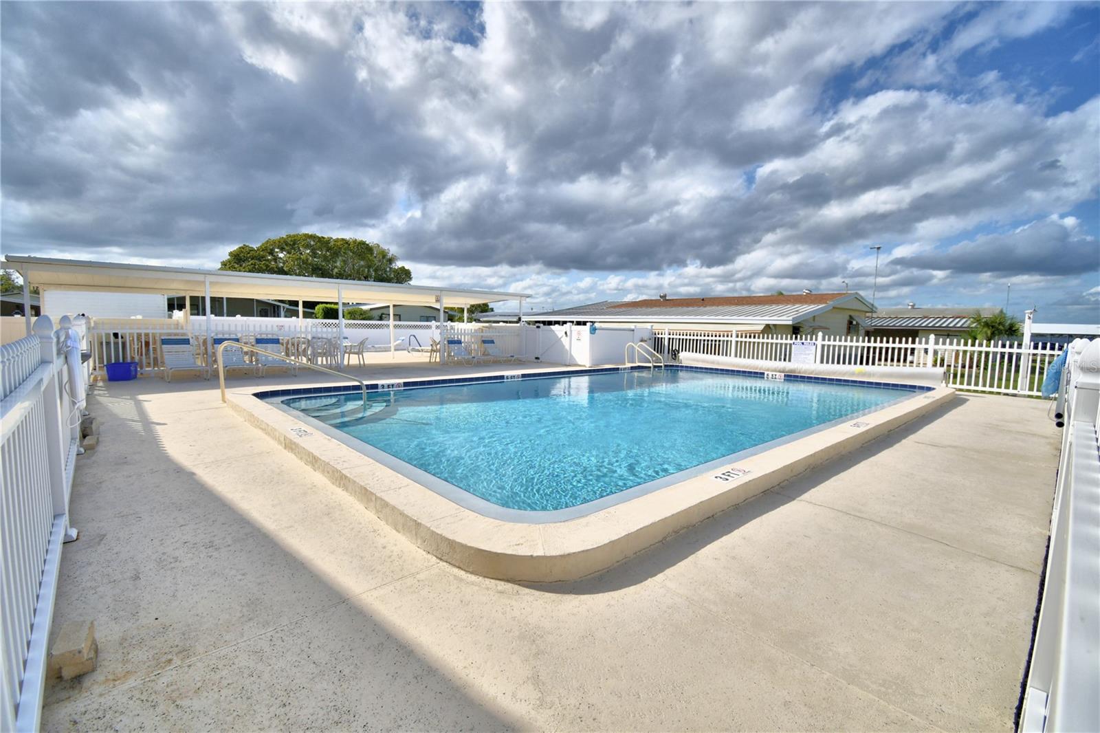 Image 57 of 63 For 6773 Brentwood Drive Ne