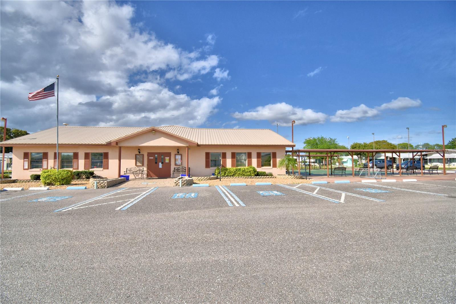 Image 58 of 63 For 6773 Brentwood Drive Ne