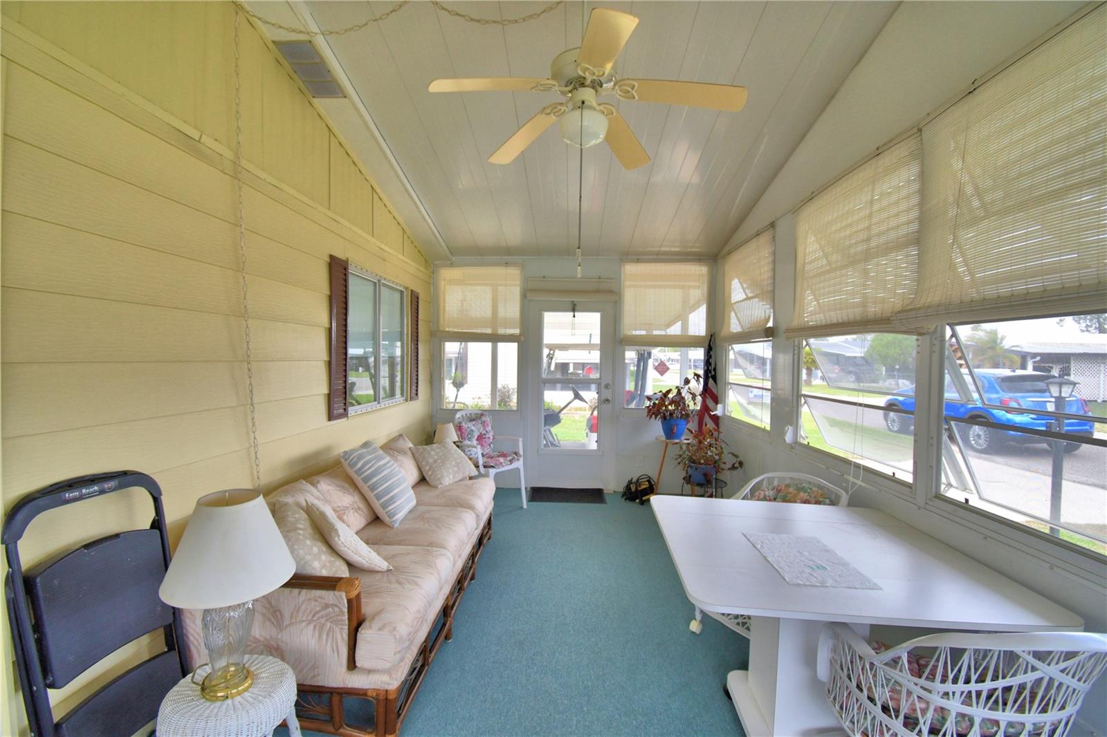 Image 6 of 63 For 6773 Brentwood Drive Ne