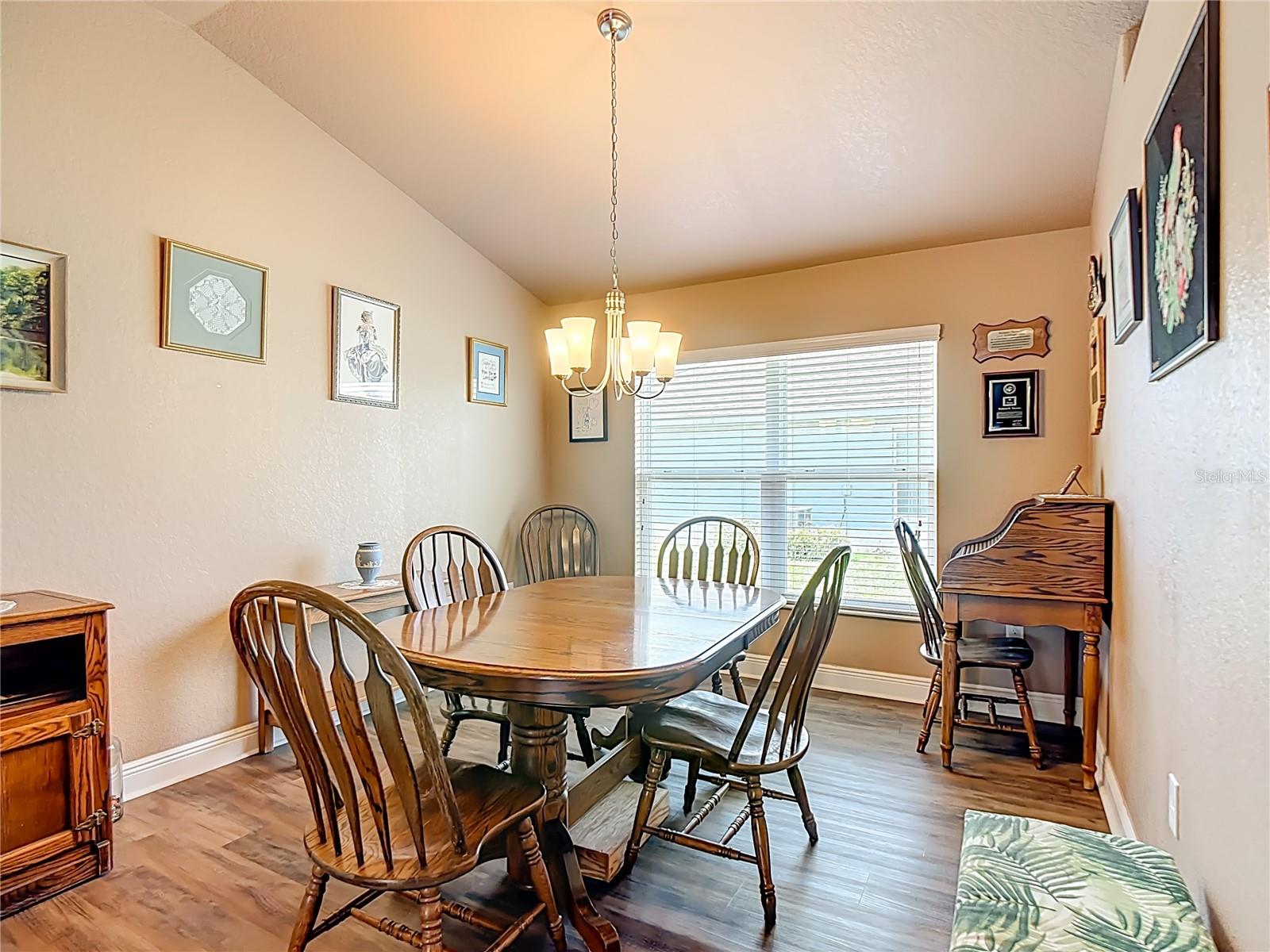 Image 10 of 38 For 1170 Legatto Loop