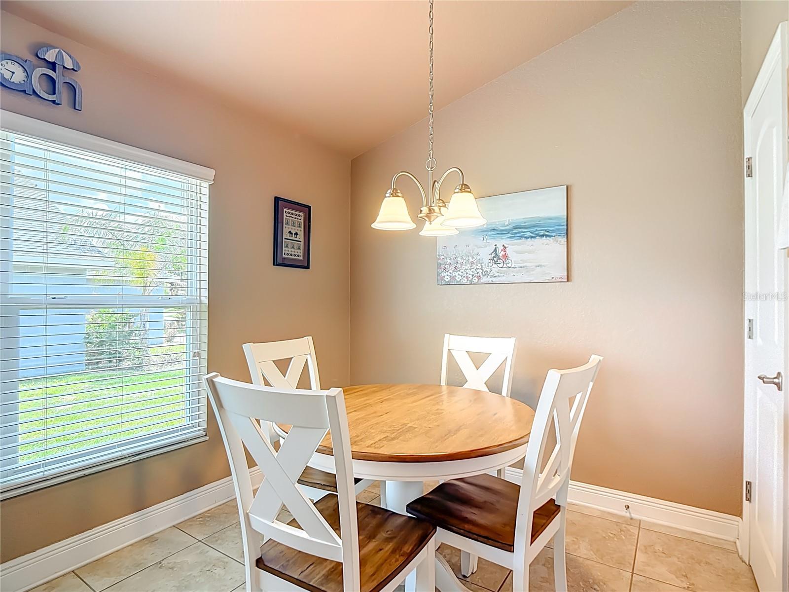 Image 18 of 38 For 1170 Legatto Loop