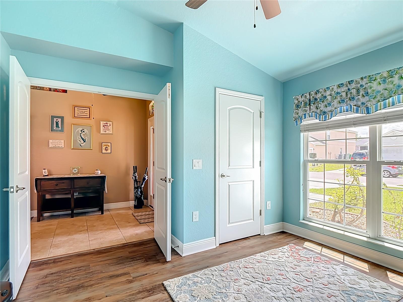 Image 33 of 38 For 1170 Legatto Loop