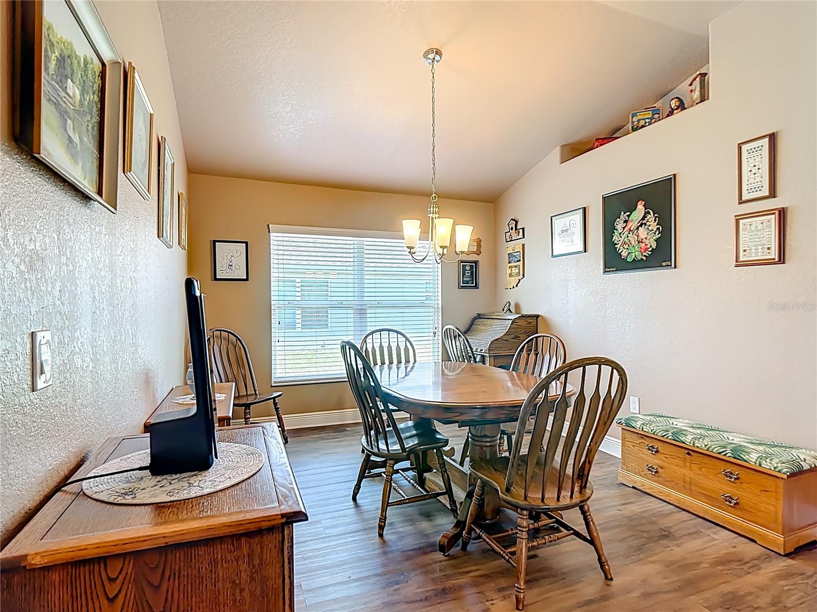 Image 9 of 38 For 1170 Legatto Loop