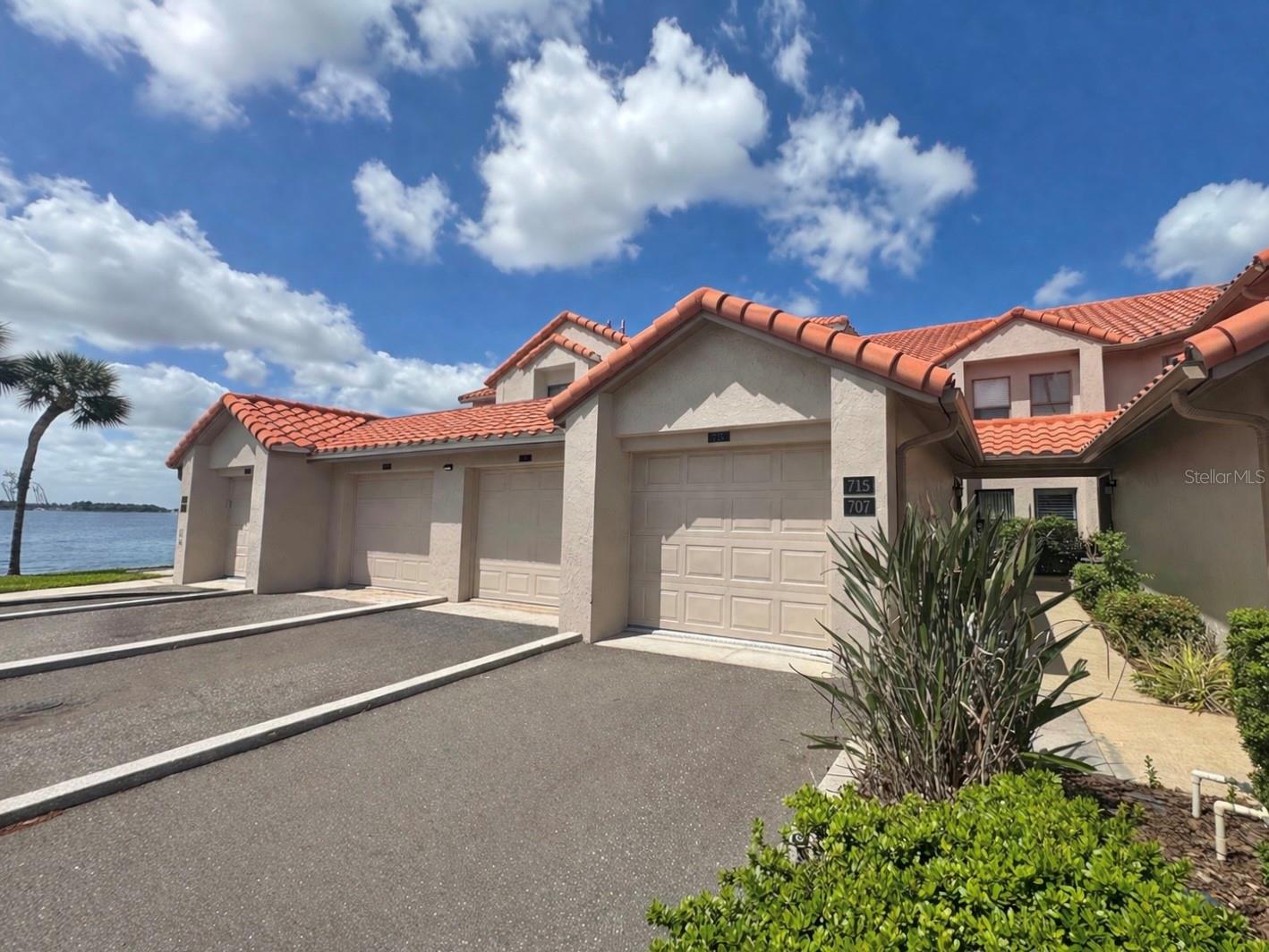 Details for 715 Magnolia Place, WINTER HAVEN, FL 33884