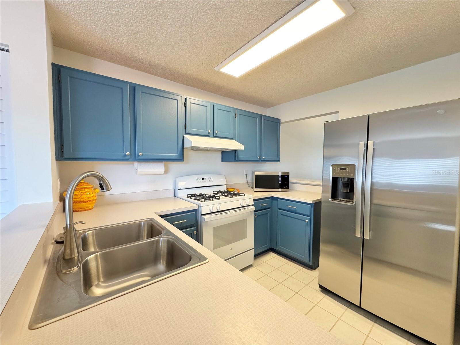 Image 13 of 48 For 715 Magnolia Place