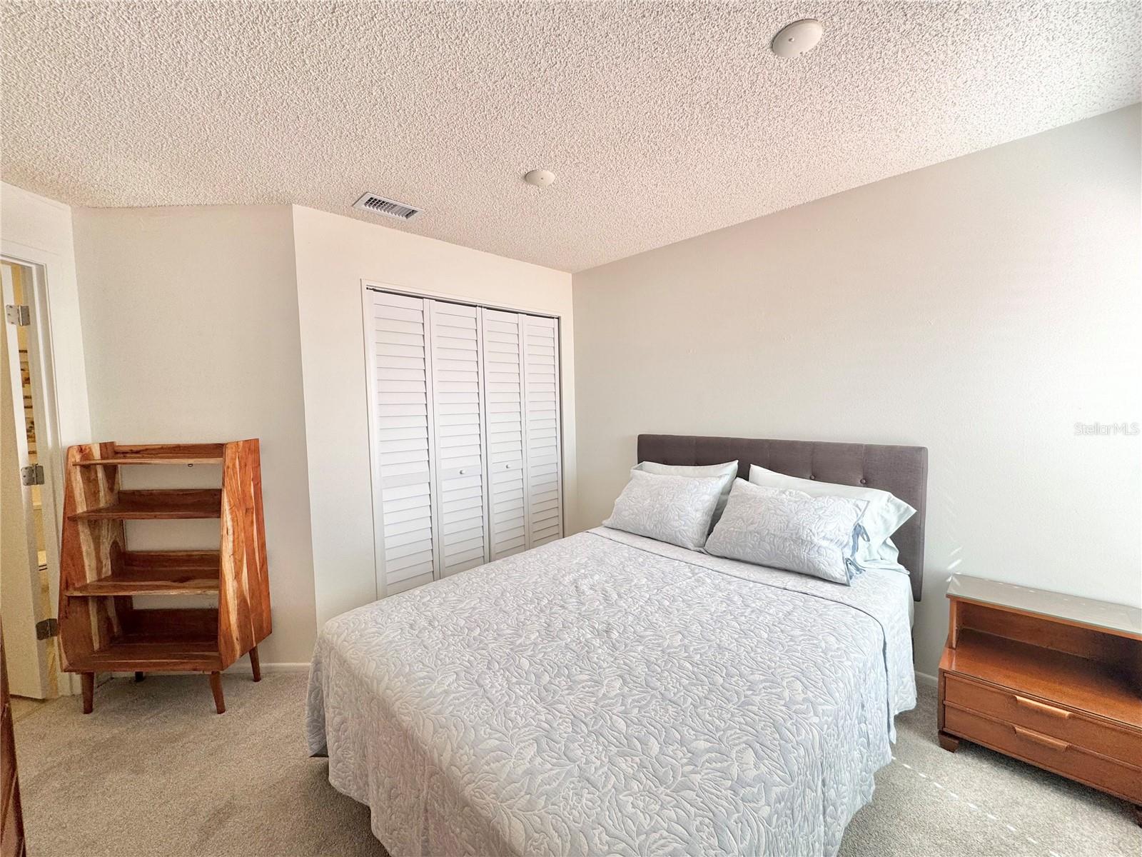 Image 32 of 48 For 715 Magnolia Place