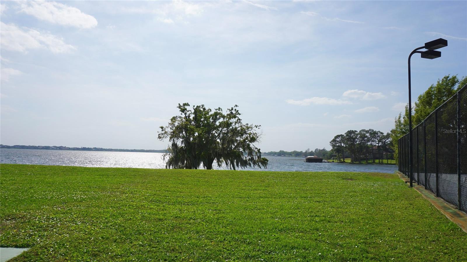 Image 47 of 48 For 715 Magnolia Place