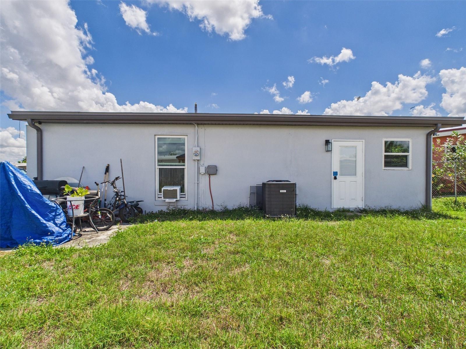 Image 22 of 23 For 22040 Felton Avenue