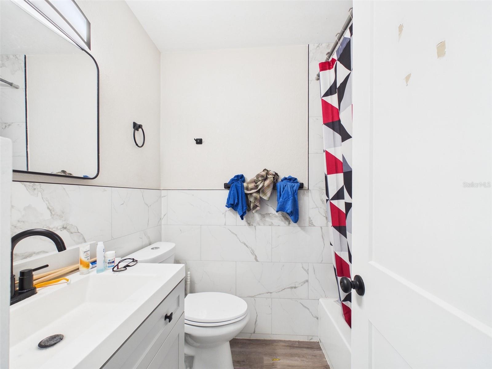 Image 14 of 23 For 22040 Felton Avenue