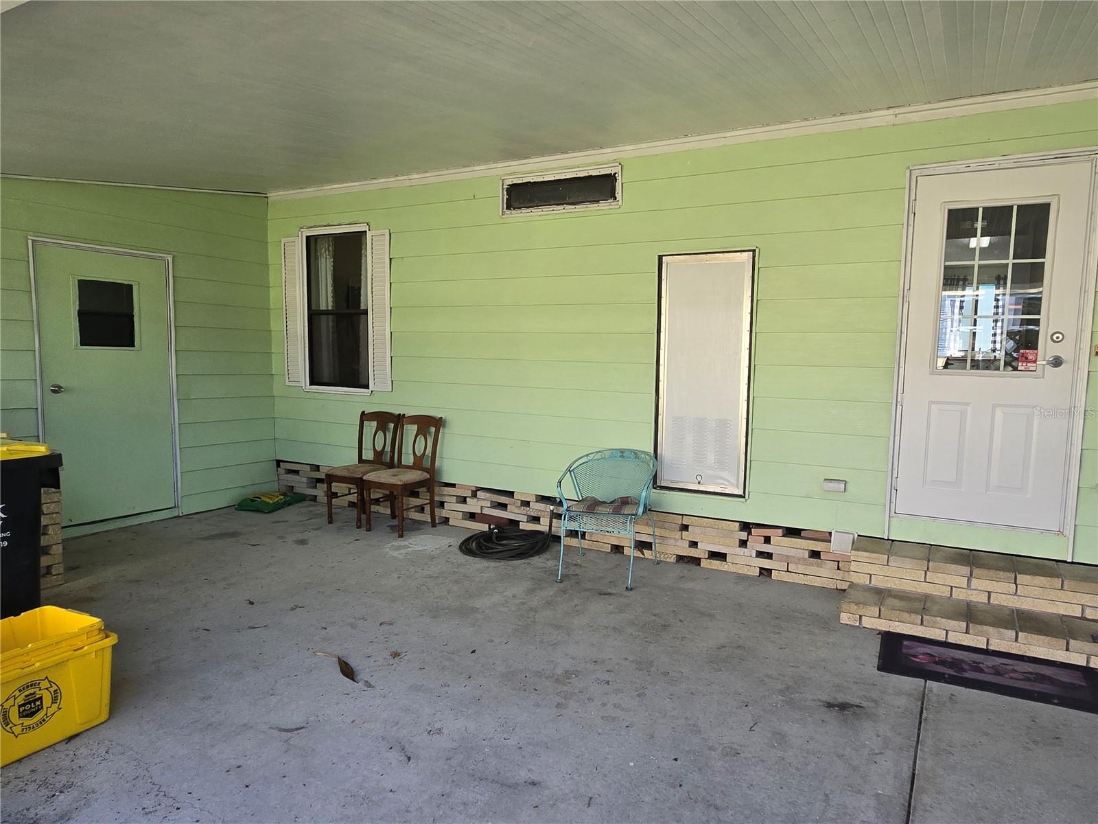 Image 13 of 53 For 6309 Grove Pointe Drive Se