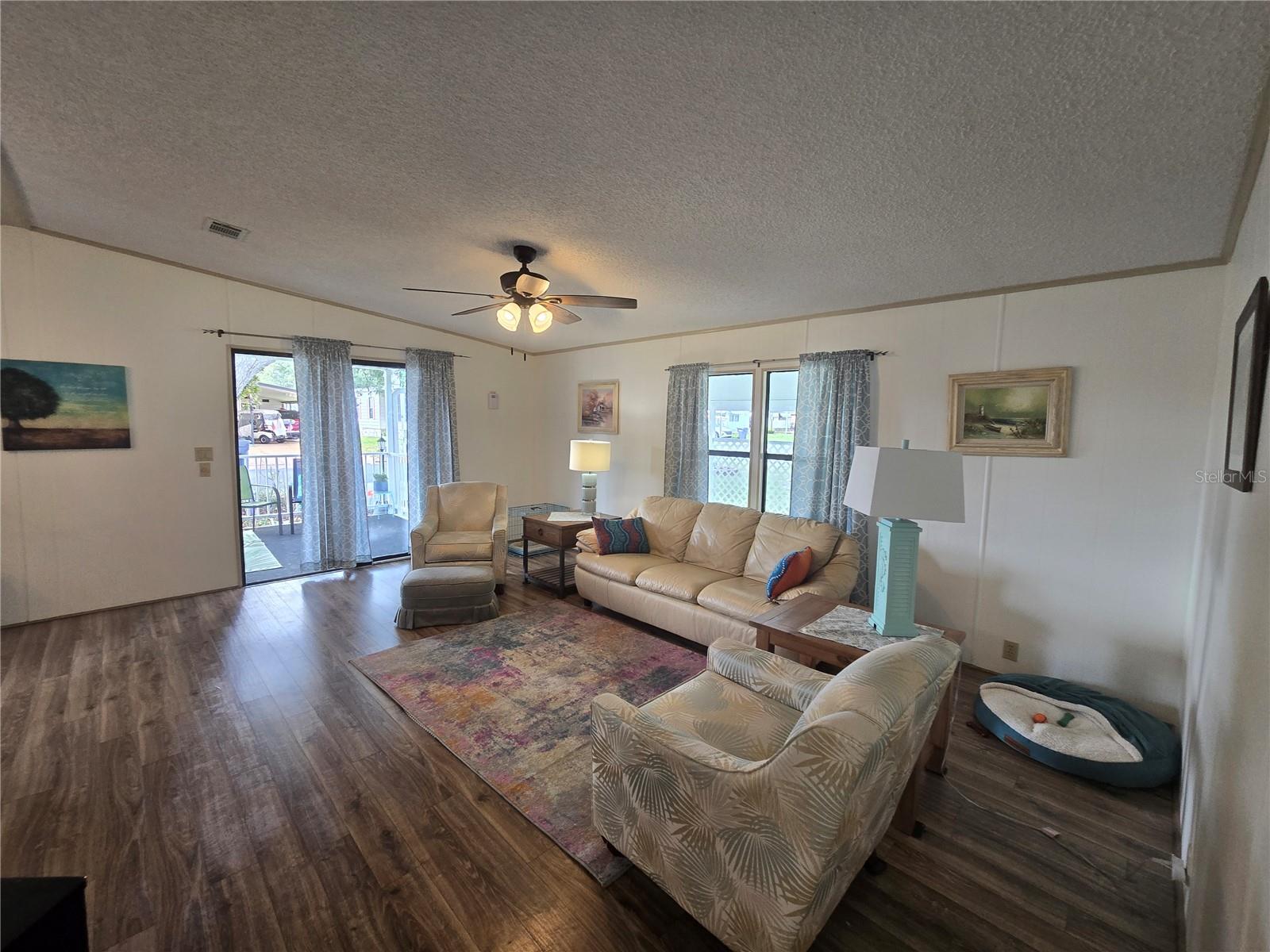 Image 17 of 53 For 6309 Grove Pointe Drive Se