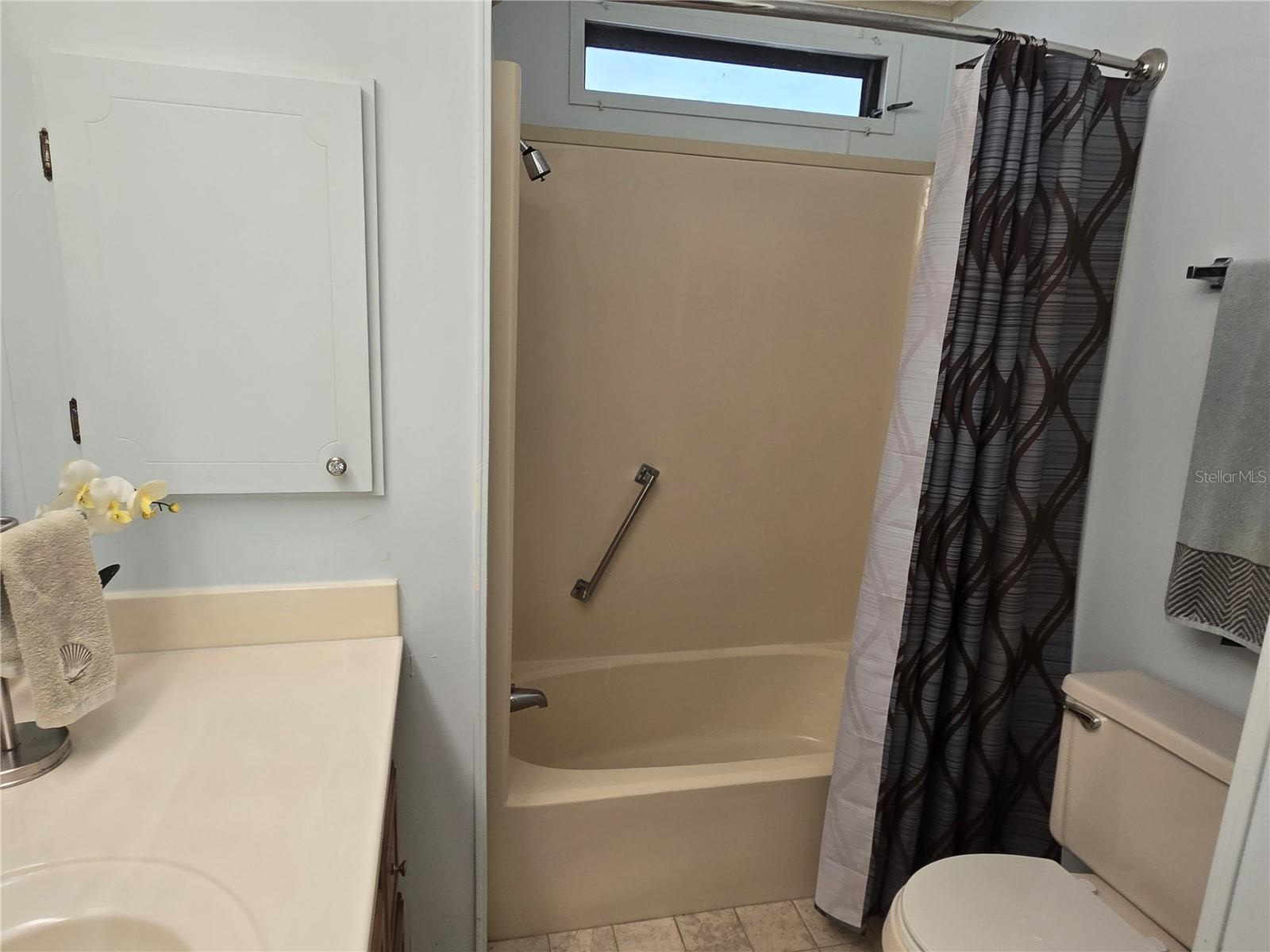 Image 36 of 53 For 6309 Grove Pointe Drive Se