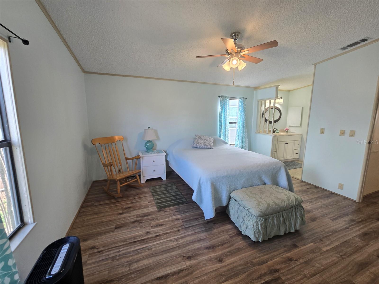 Image 39 of 53 For 6309 Grove Pointe Drive Se