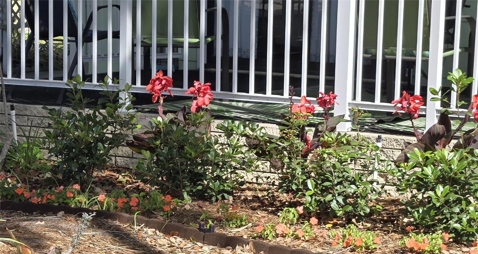 Image 5 of 53 For 6309 Grove Pointe Drive Se