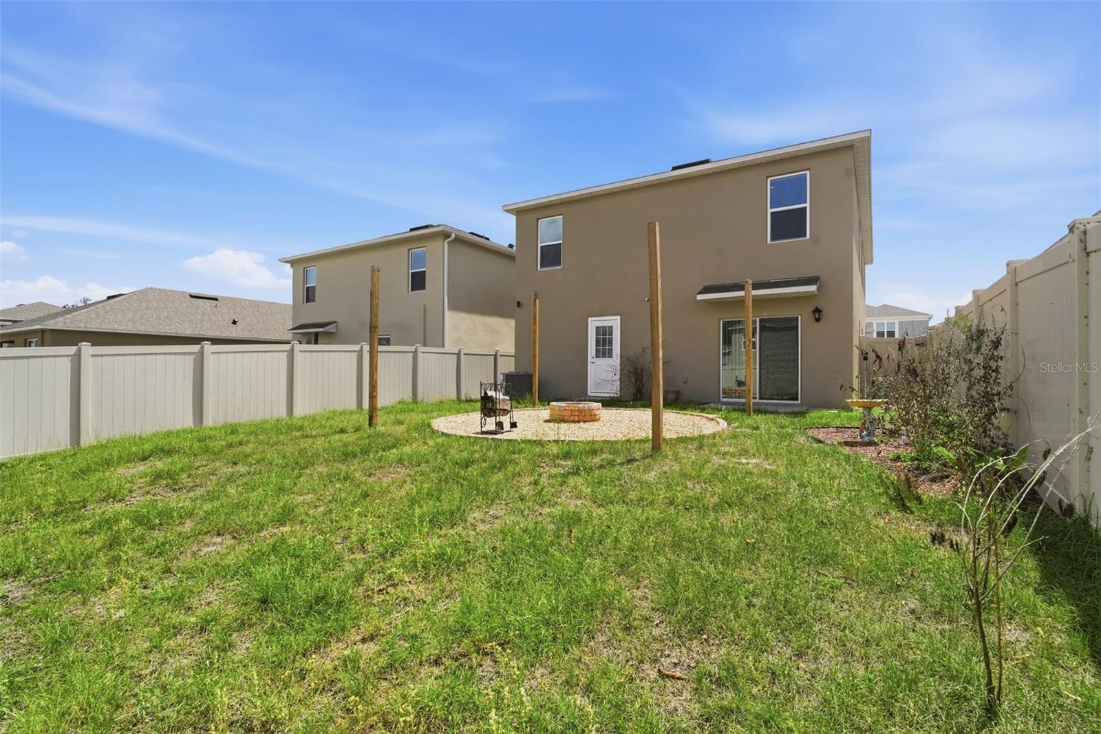 Image 15 of 45 For 1356 Berry Lane