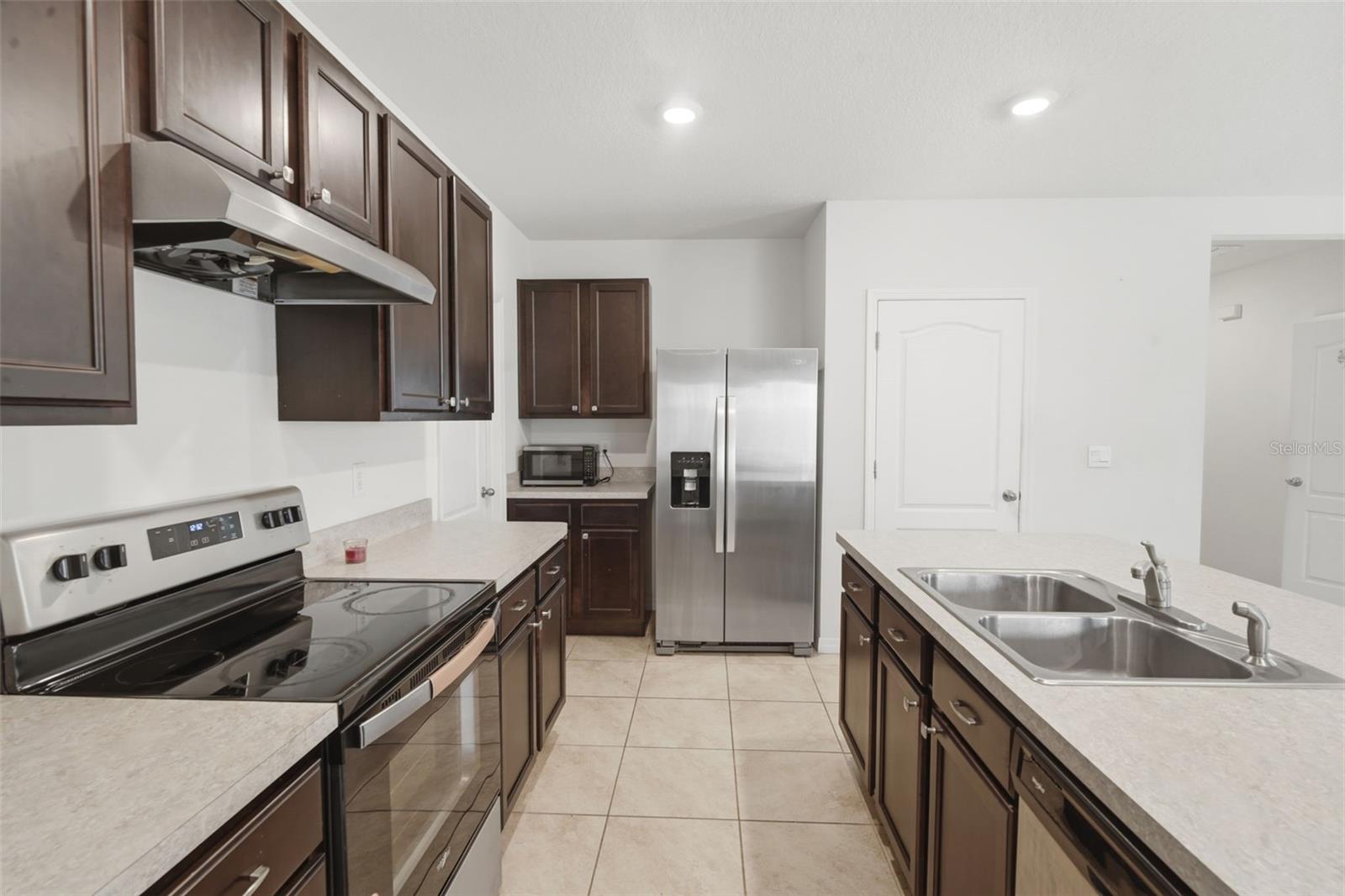 Image 22 of 45 For 1356 Berry Lane