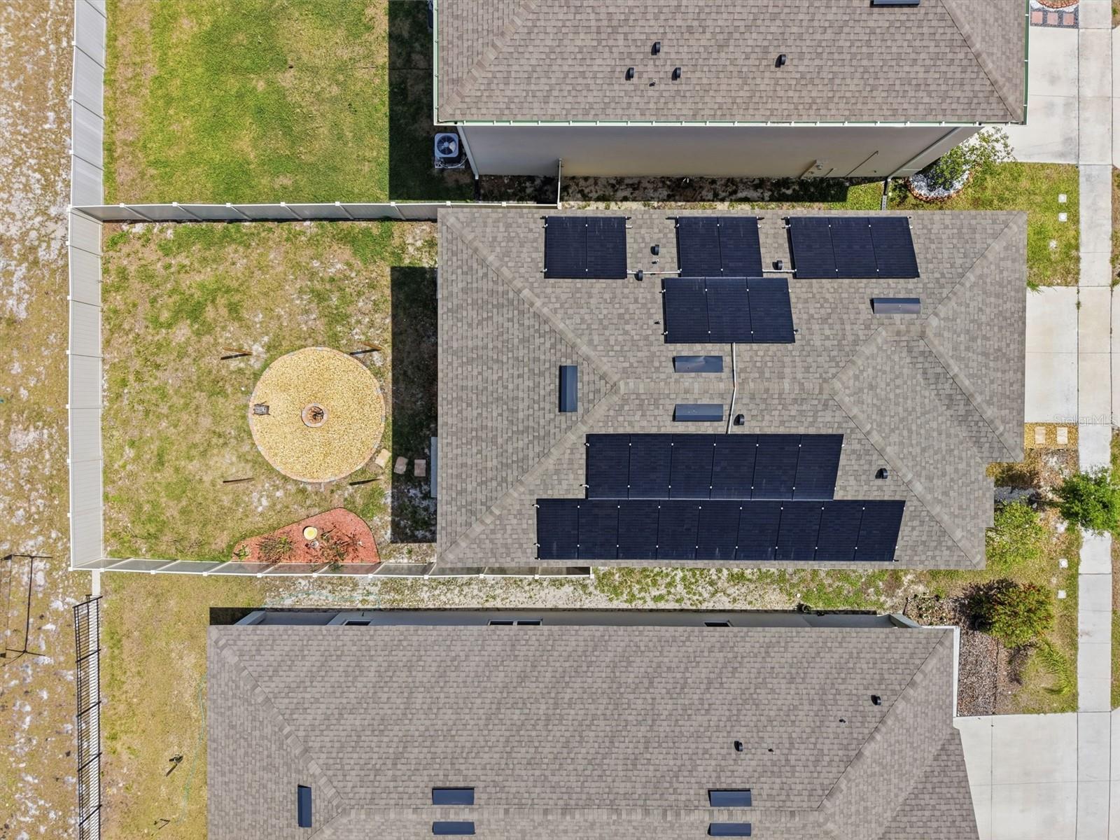 Image 4 of 45 For 1356 Berry Lane