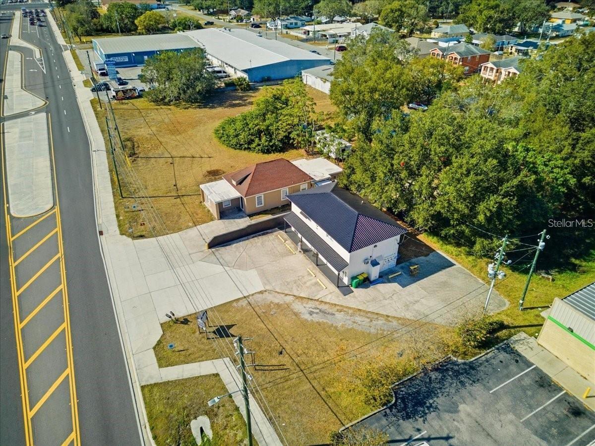 Image 27 of 28 For 610 Dundee Road 1