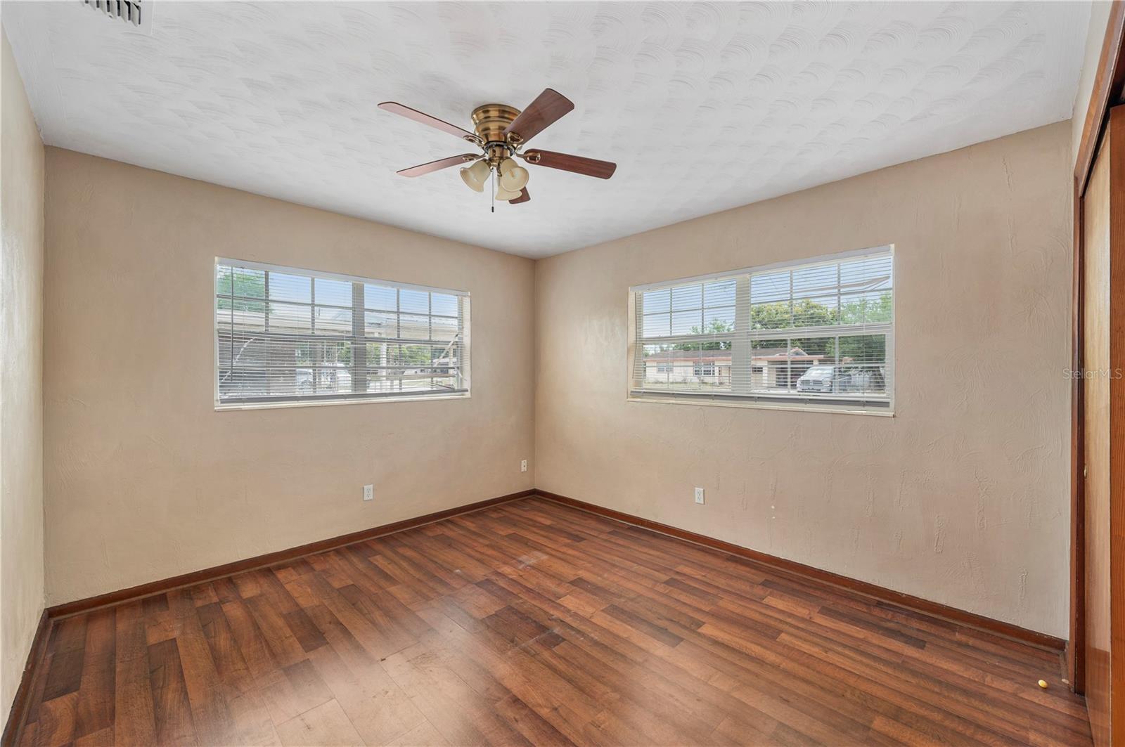 Image 14 of 33 For 113 4th Jpv Street