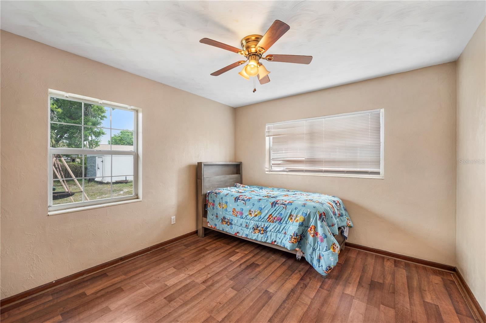 Image 16 of 33 For 113 4th Jpv Street