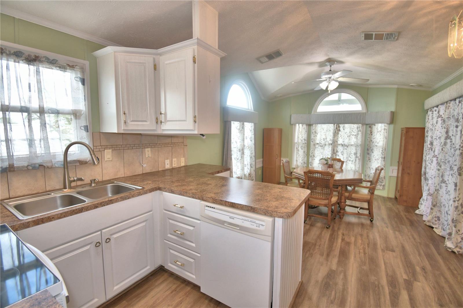 Image 24 of 64 For 251 Patterson Road B23