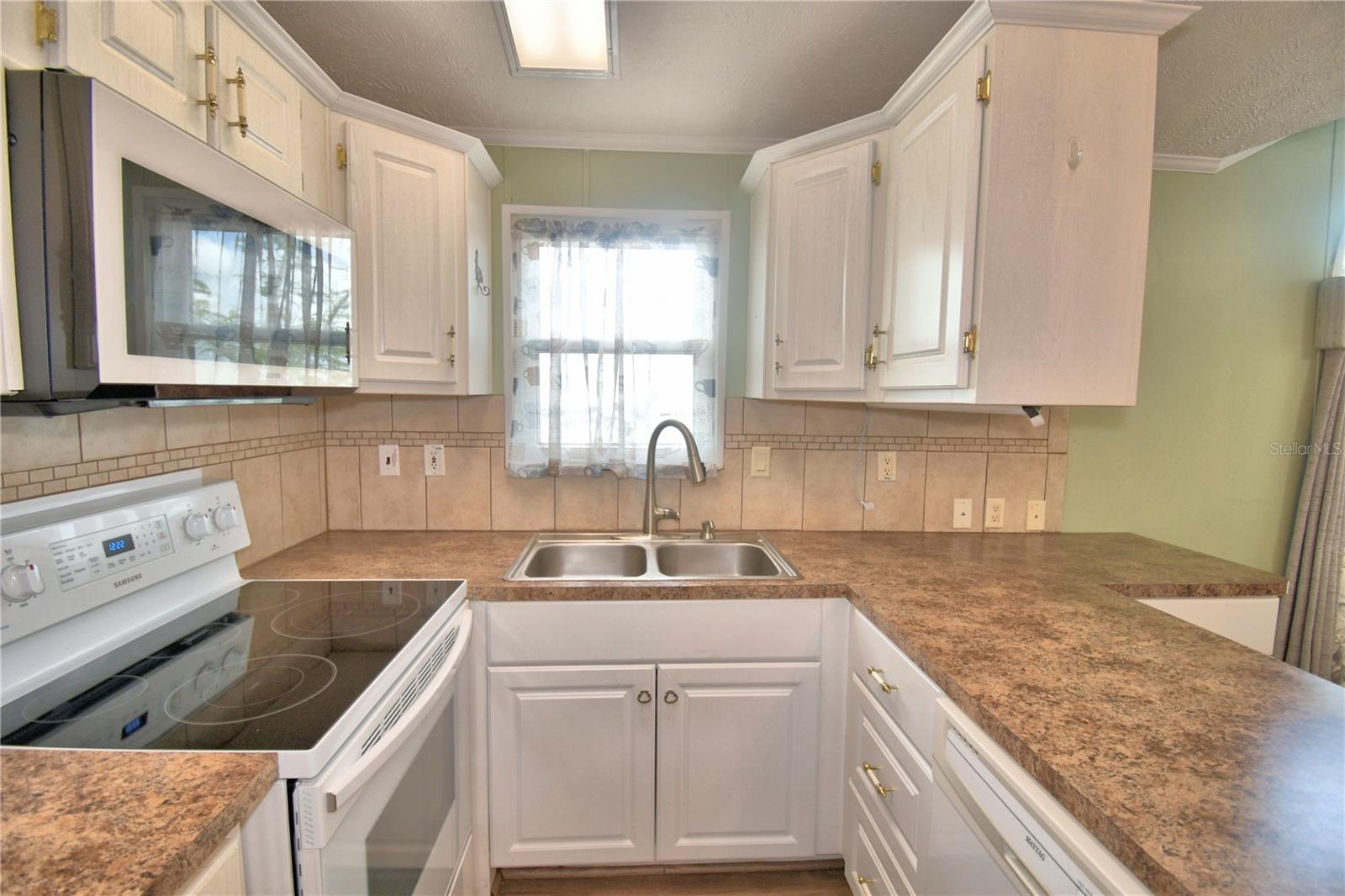 Image 25 of 64 For 251 Patterson Road B23