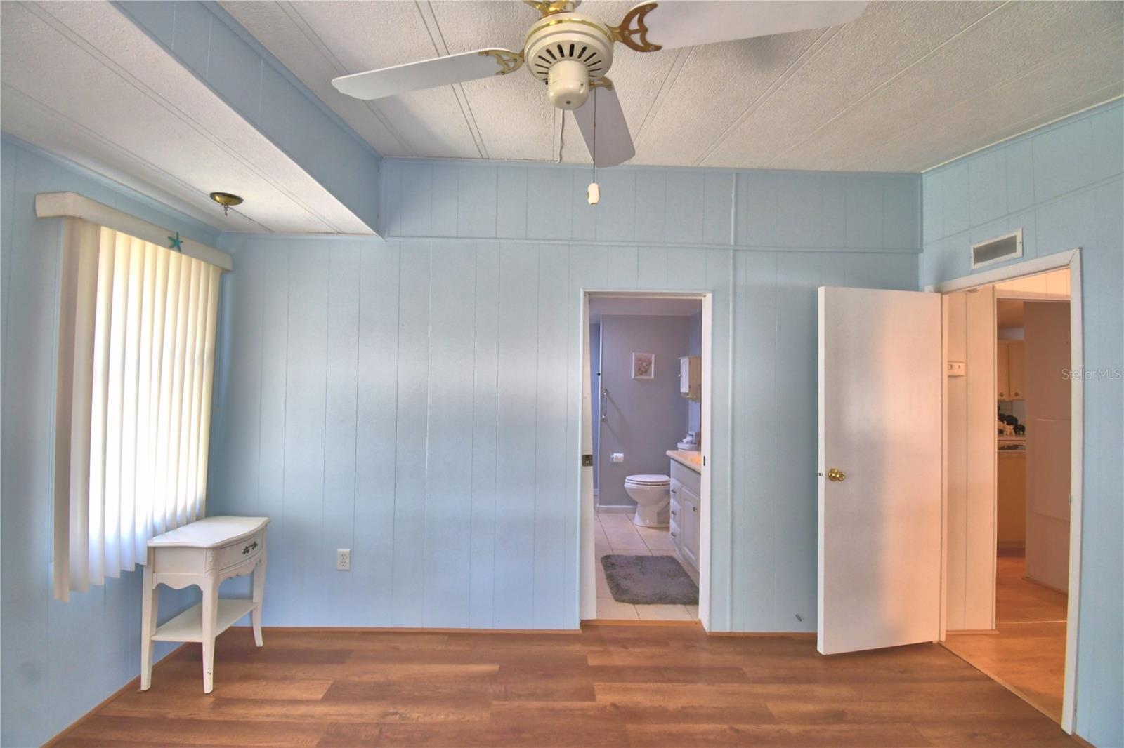 Image 31 of 65 For 4155 Sprucewood Street