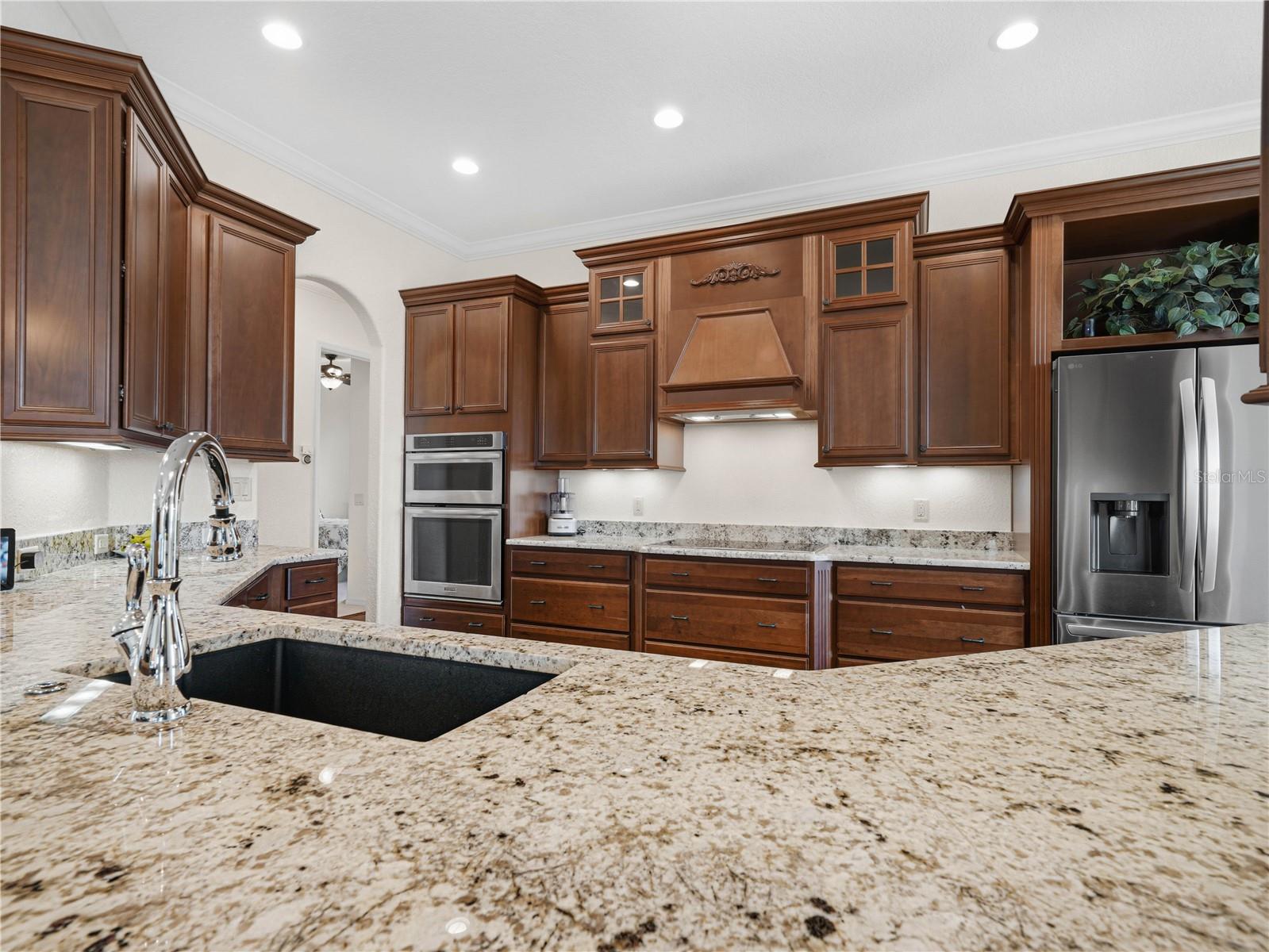 Image 12 of 80 For 5457 Hogan Lane