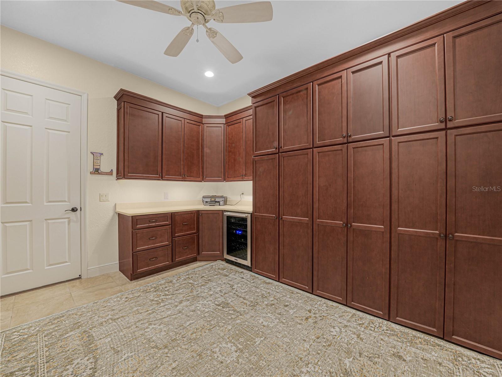 Image 25 of 80 For 5457 Hogan Lane