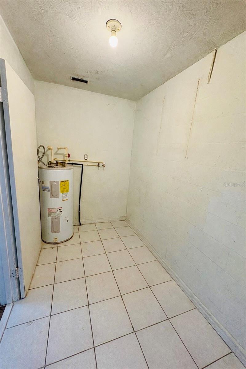 Image 25 of 25 For 915 13th Street