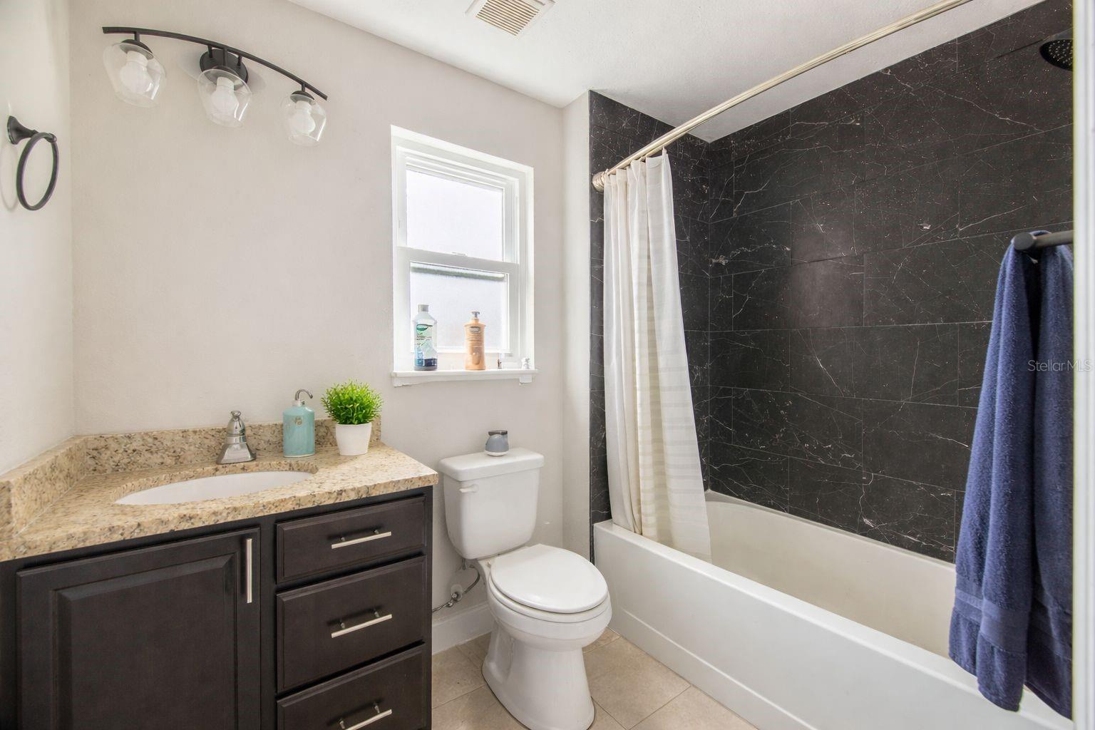 Image 14 of 23 For 1382 Salisbury Drive