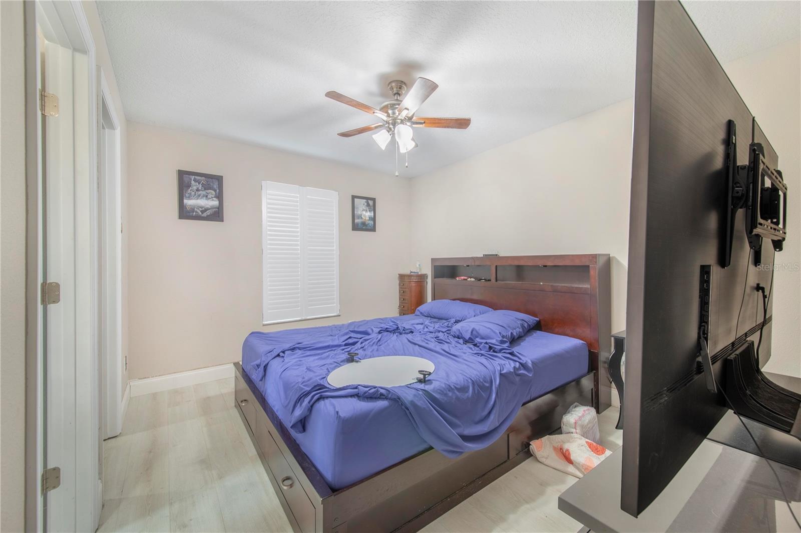 Image 15 of 23 For 1382 Salisbury Drive