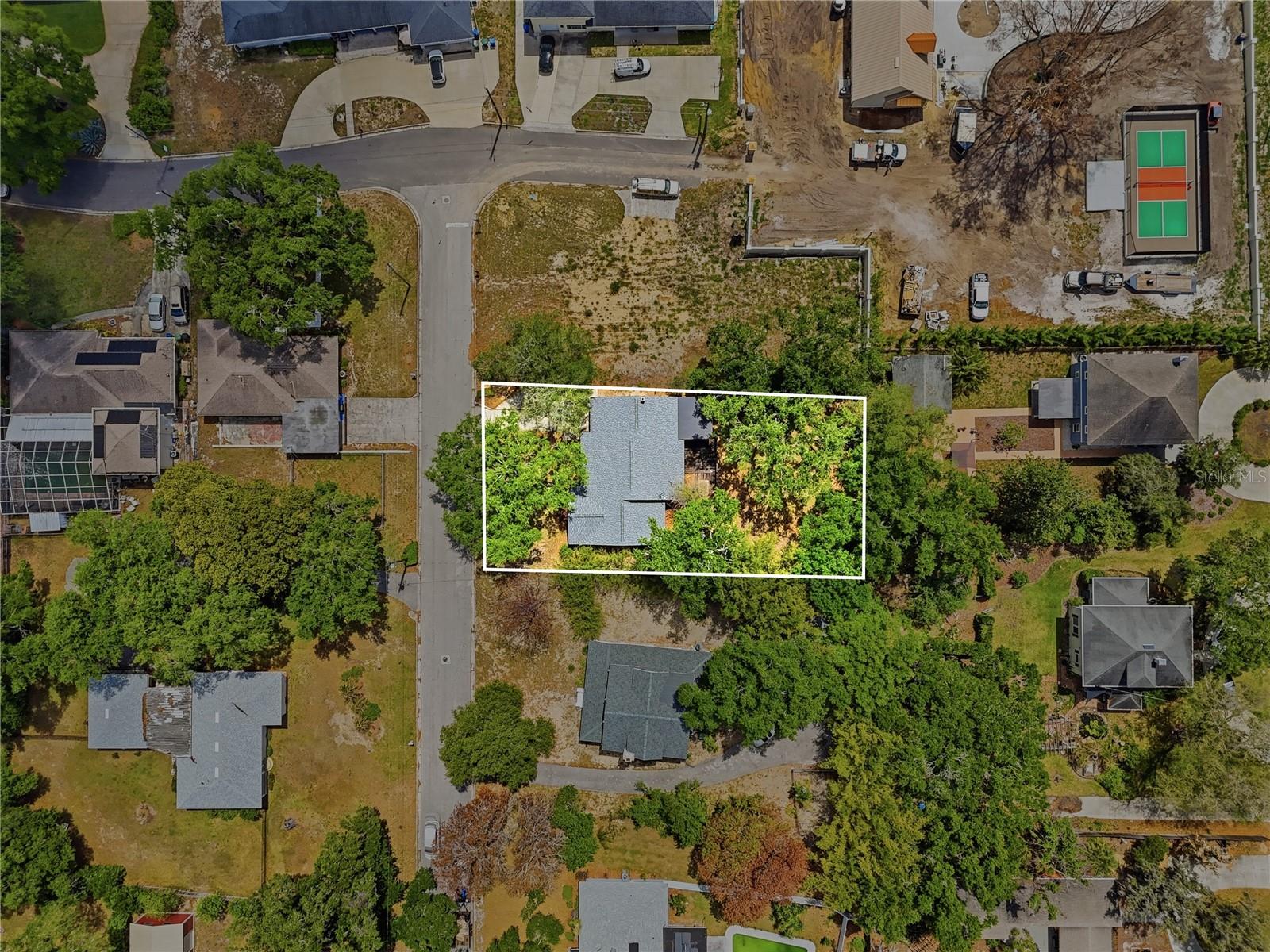 Image 12 of 42 For 104 11th Street Se