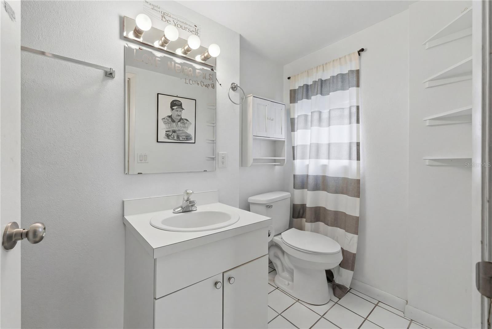 Image 34 of 42 For 104 11th Street Se