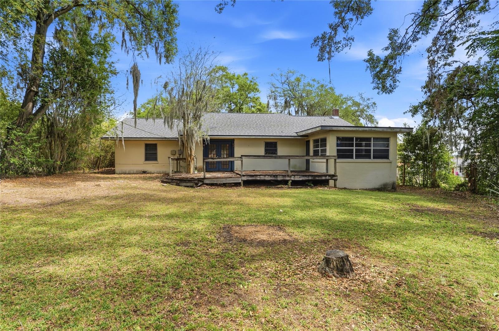 Image 8 of 42 For 104 11th Street Se