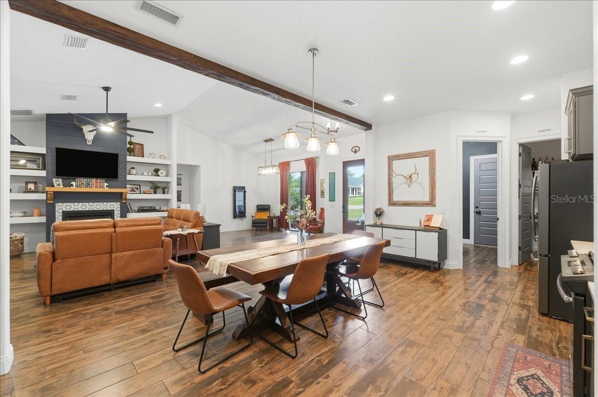 Image 18 of 53 For 6422 Forestwood Drive W