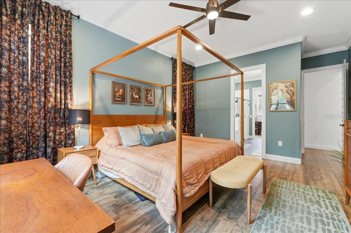 Image 23 of 53 For 6422 Forestwood Drive W