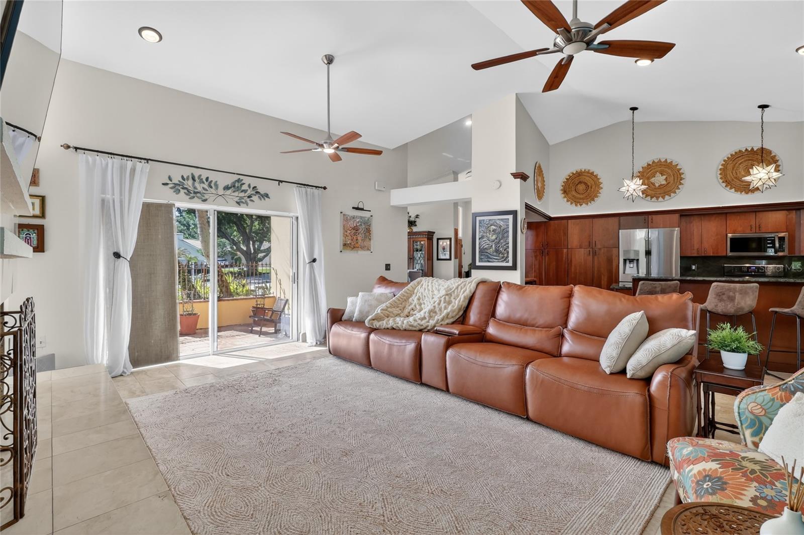 Image 23 of 84 For 5965 Pier Place Drive