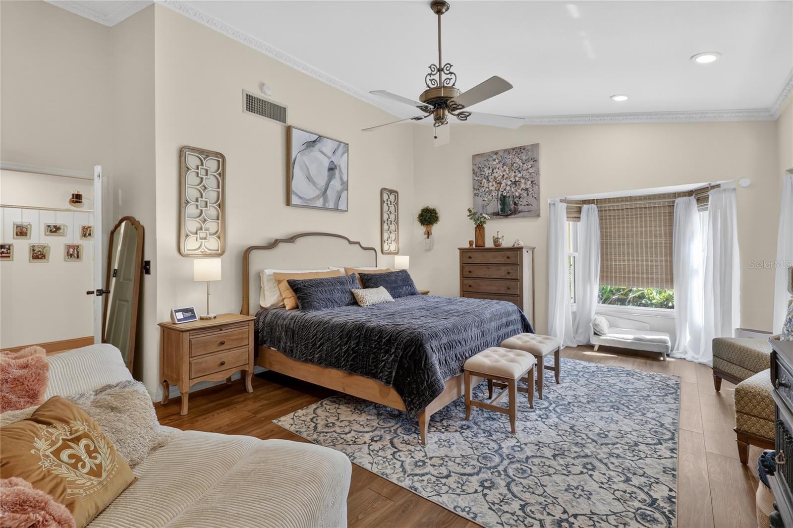 Image 47 of 84 For 5965 Pier Place Drive