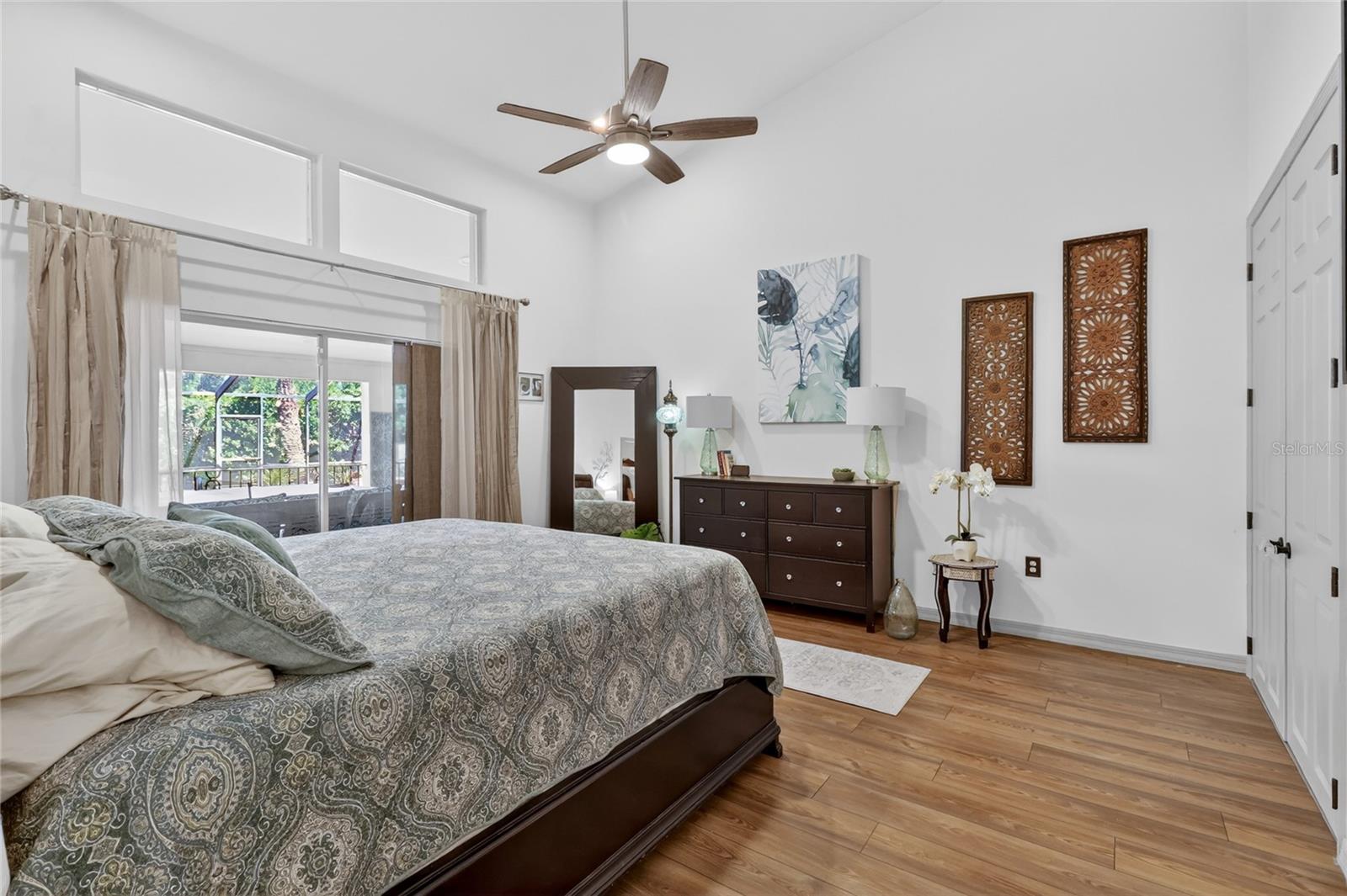 Image 59 of 84 For 5965 Pier Place Drive