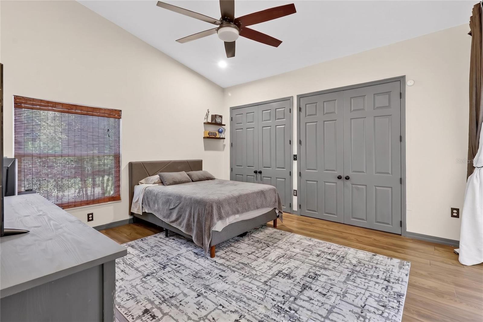 Image 66 of 84 For 5965 Pier Place Drive