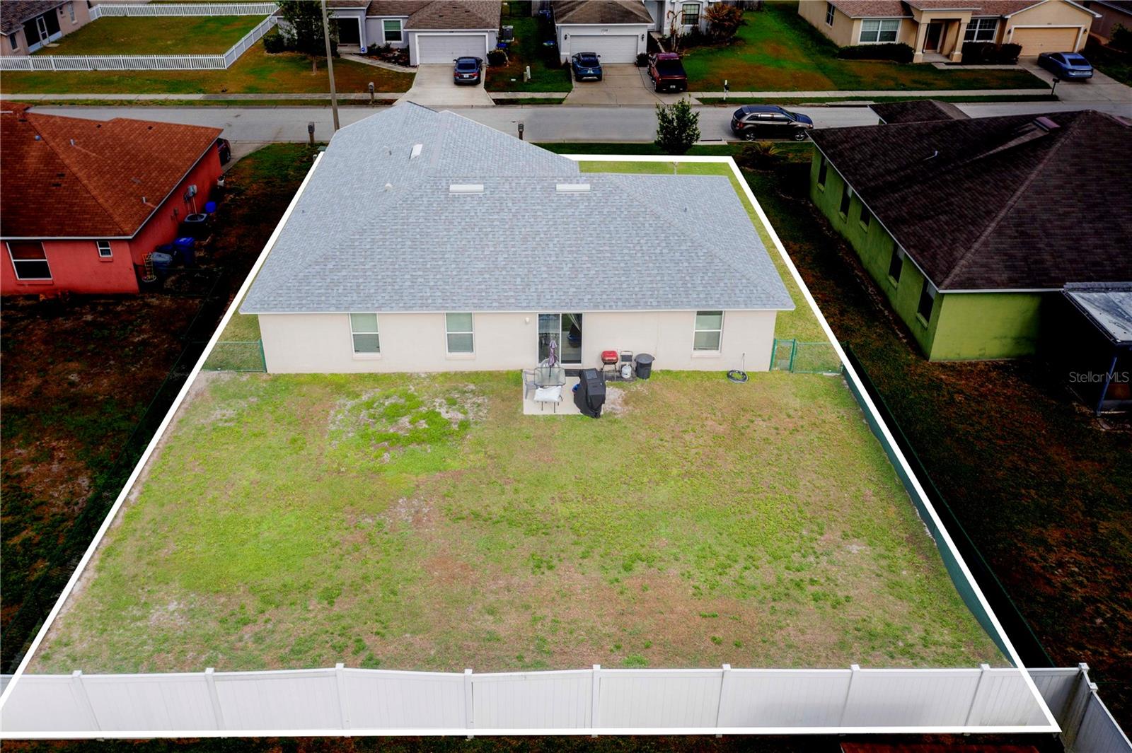 Image 29 of 41 For 1729 Pebble Beach Street