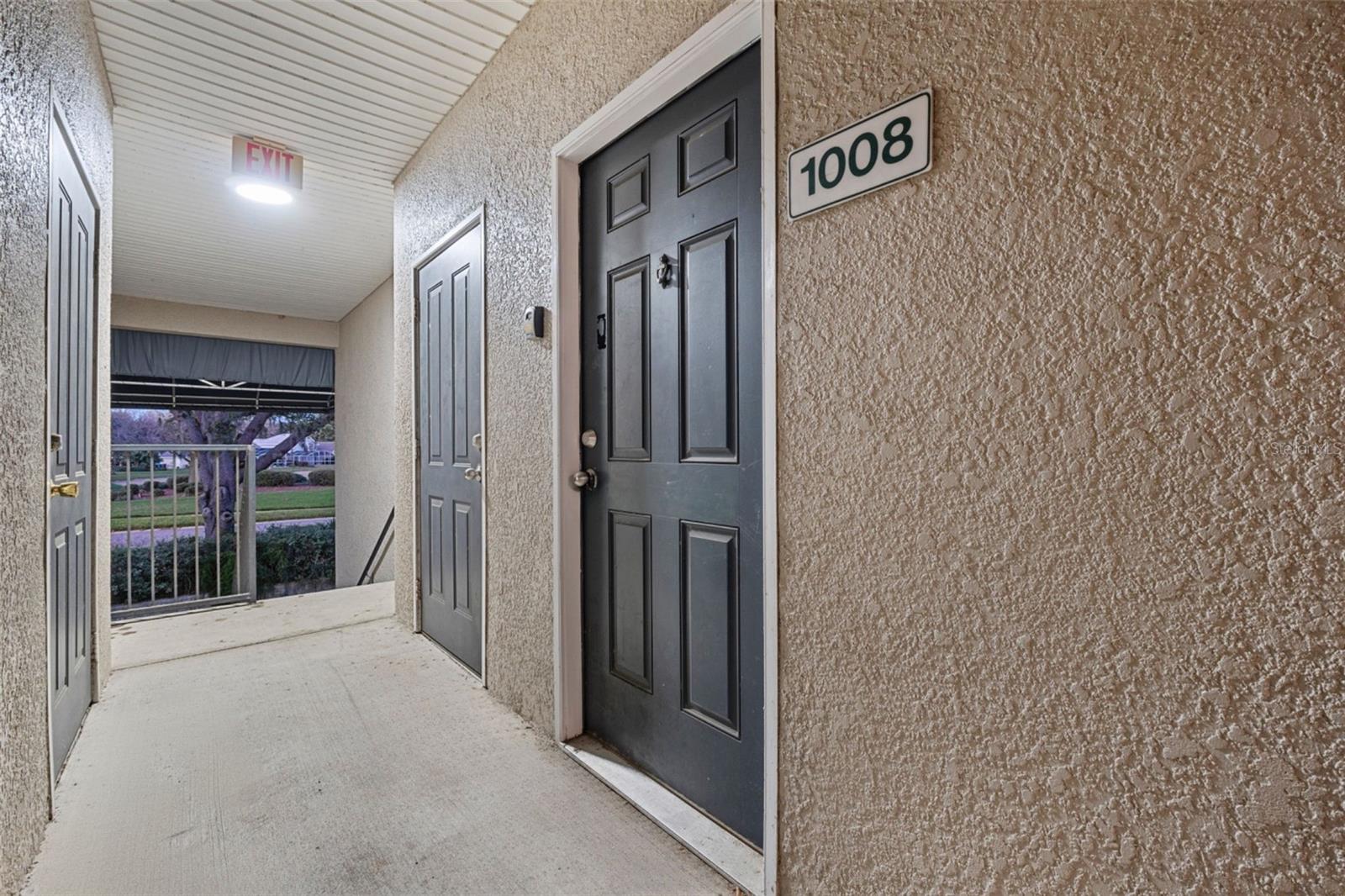 Image 9 of 30 For 1008 Hemingway Circle 1008