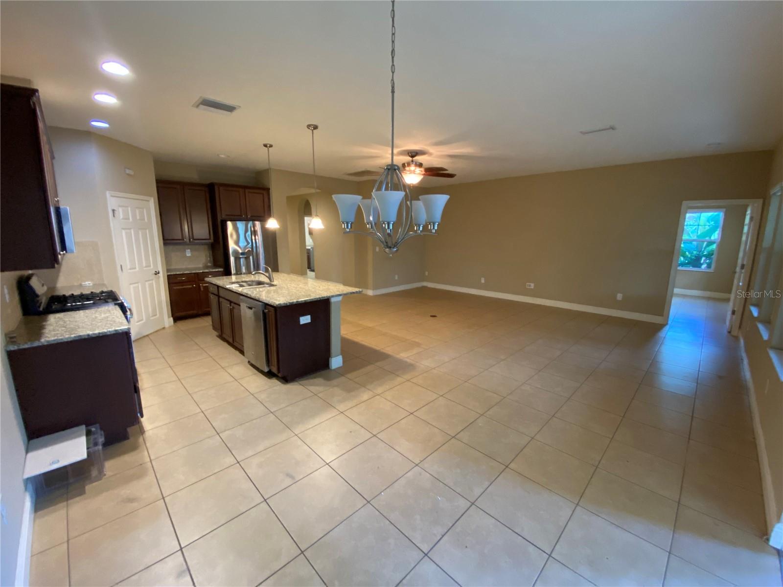 Image 14 of 43 For 532 Manns Harbor Drive