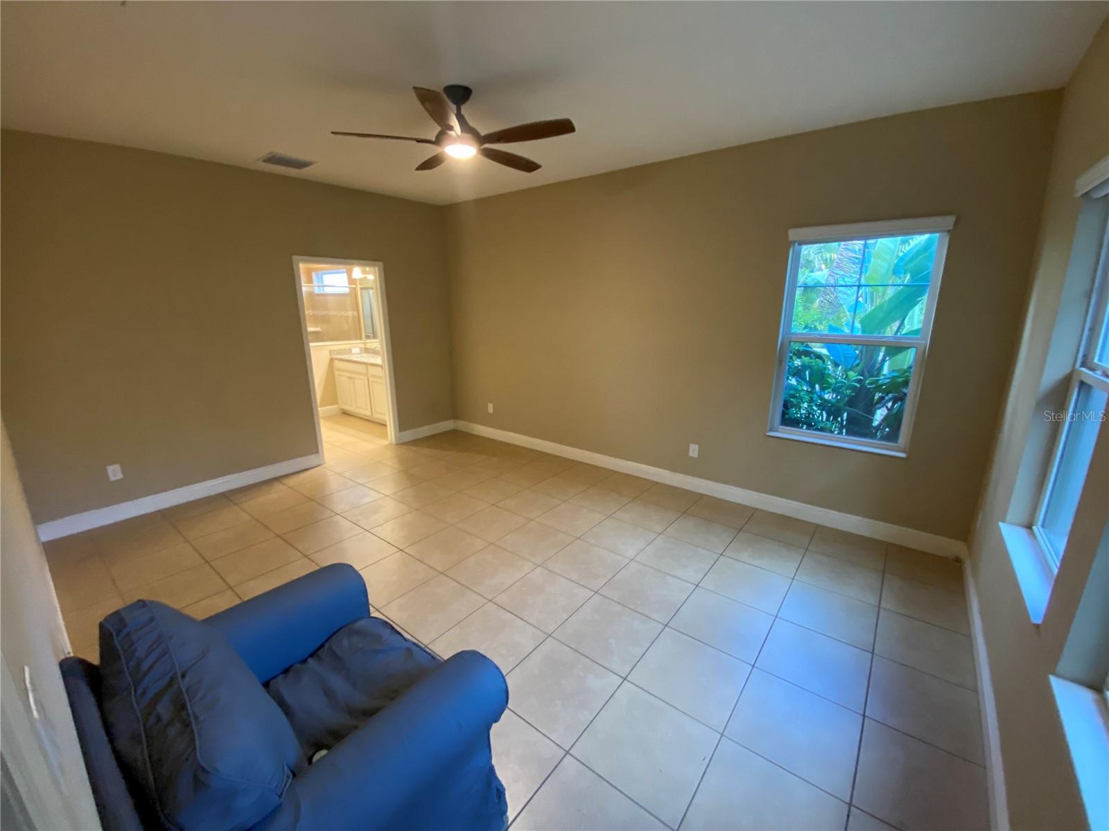 Image 16 of 43 For 532 Manns Harbor Drive