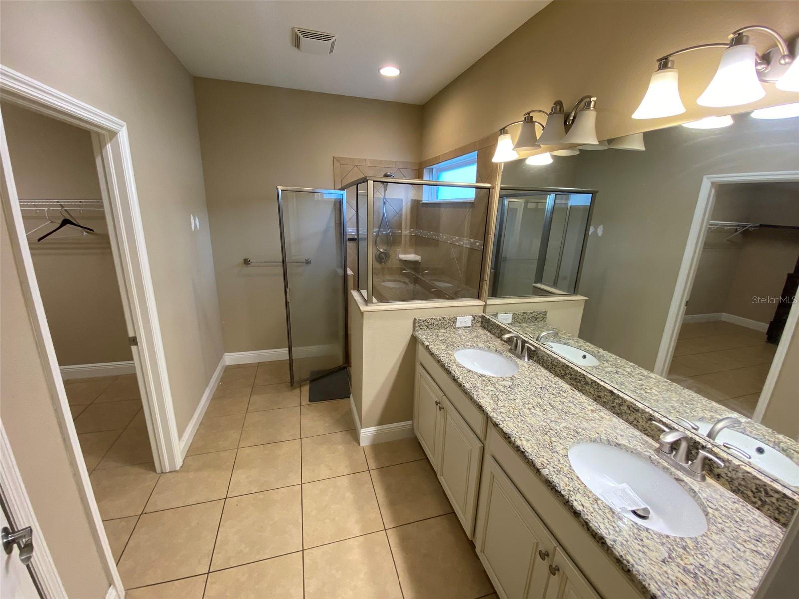 Image 18 of 43 For 532 Manns Harbor Drive