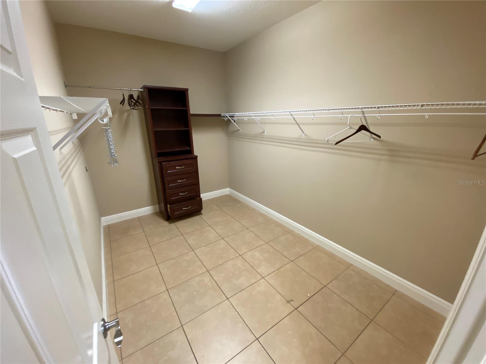 Image 20 of 43 For 532 Manns Harbor Drive